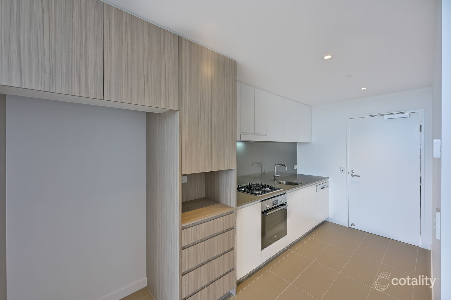 20808/320 Macarthur Ave, Hamilton, QLD 4007