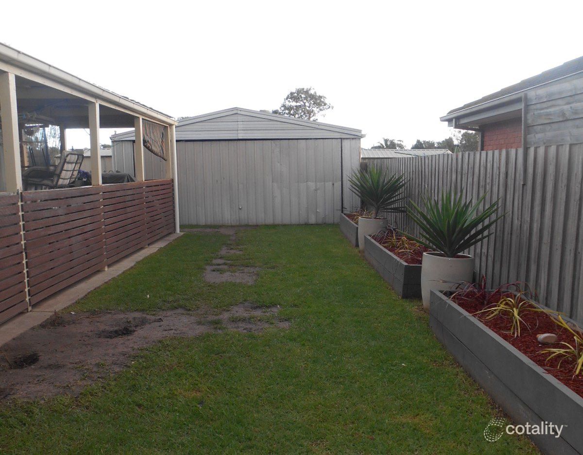 34 Oberon Dr, Carrum Downs, VIC 3201