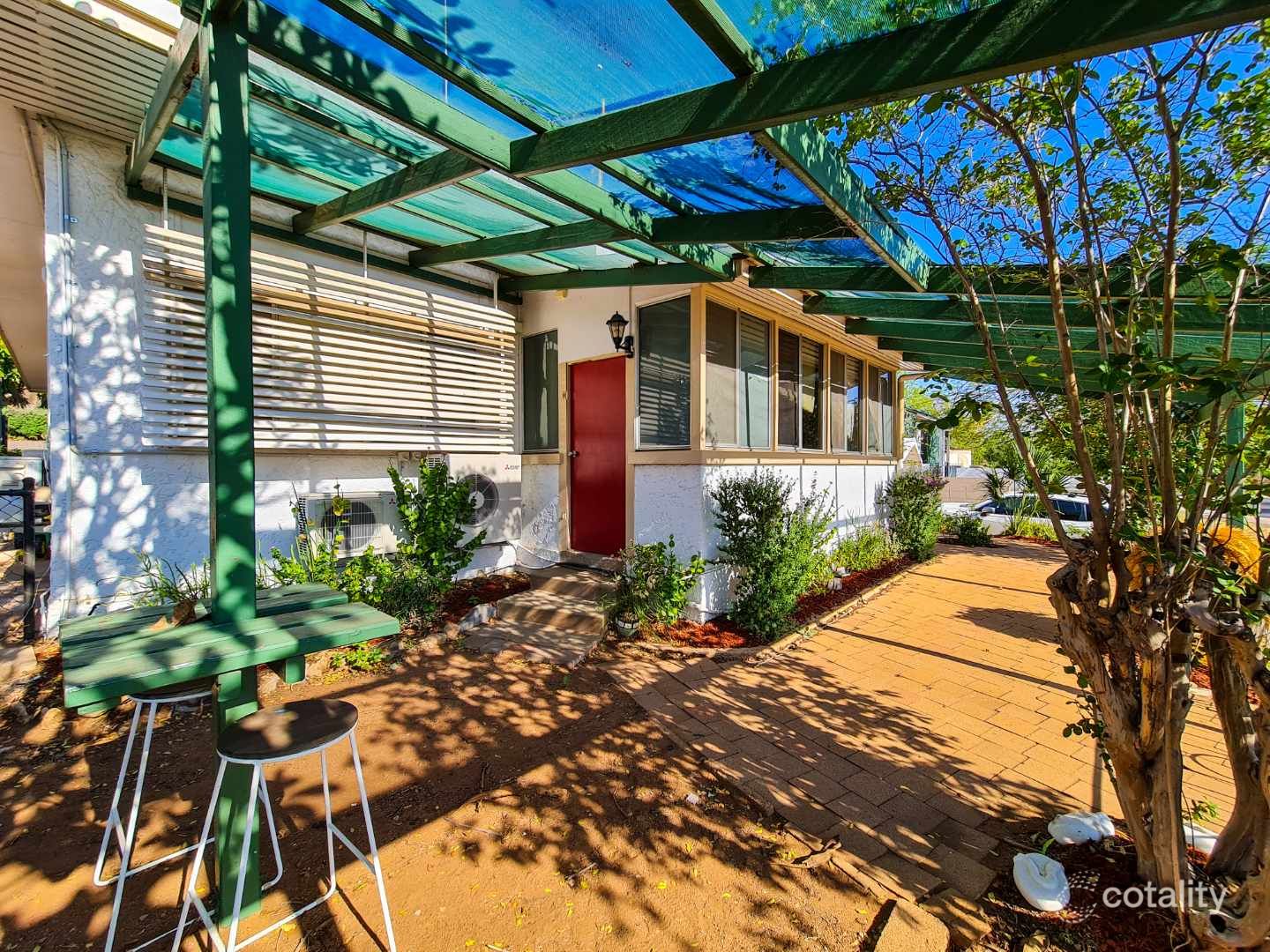 60 Fourth Ave, Parkside, QLD 4825