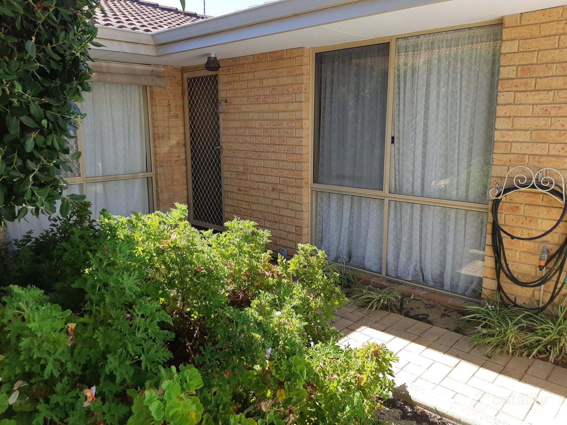 2/39 Shearn Cres, Doubleview, WA 6018