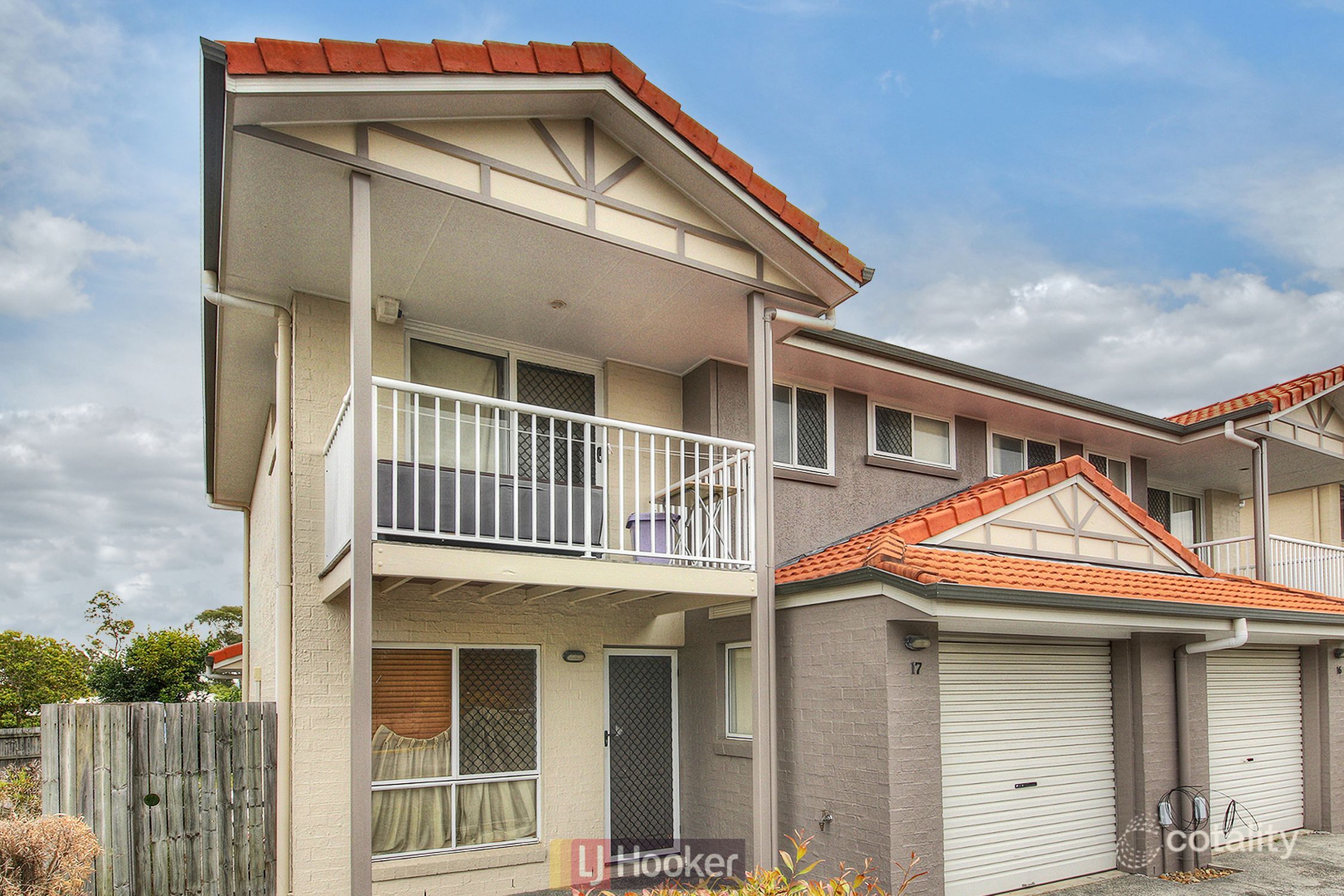 17/1 Daintree Dr, Parkinson, QLD 4115