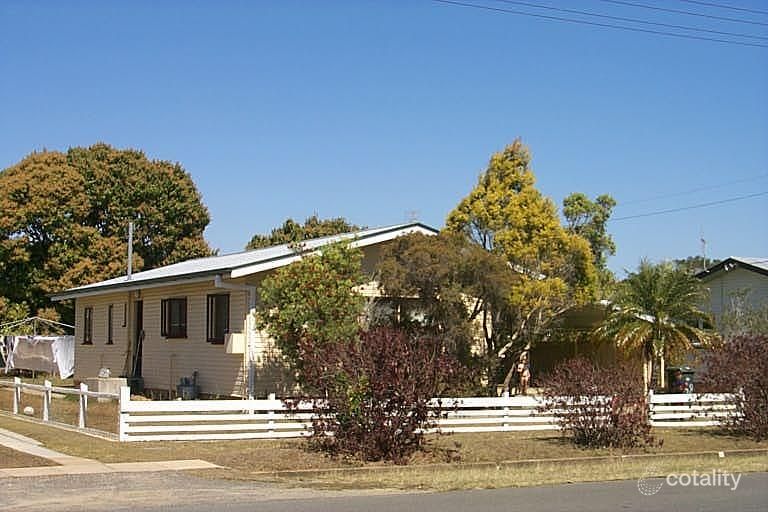 58 Vasey St, Avenell Heights, QLD 4670