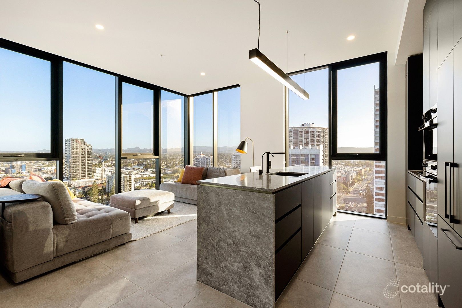 1903/185 Old Burleigh Rd, Broadbeach, QLD 4218