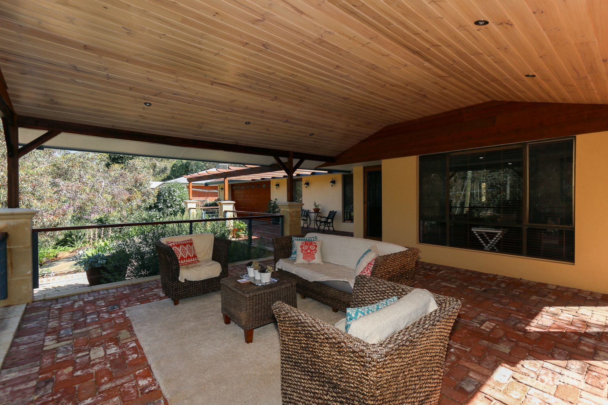 81 Amethyst Cres, Mount Richon, WA 6112