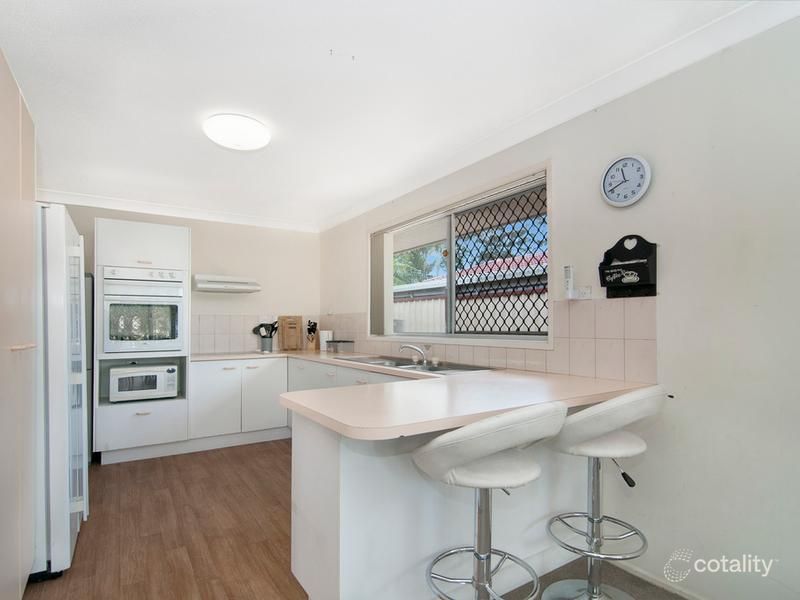 2 Gladewood Dr, Daisy Hill, QLD 4127