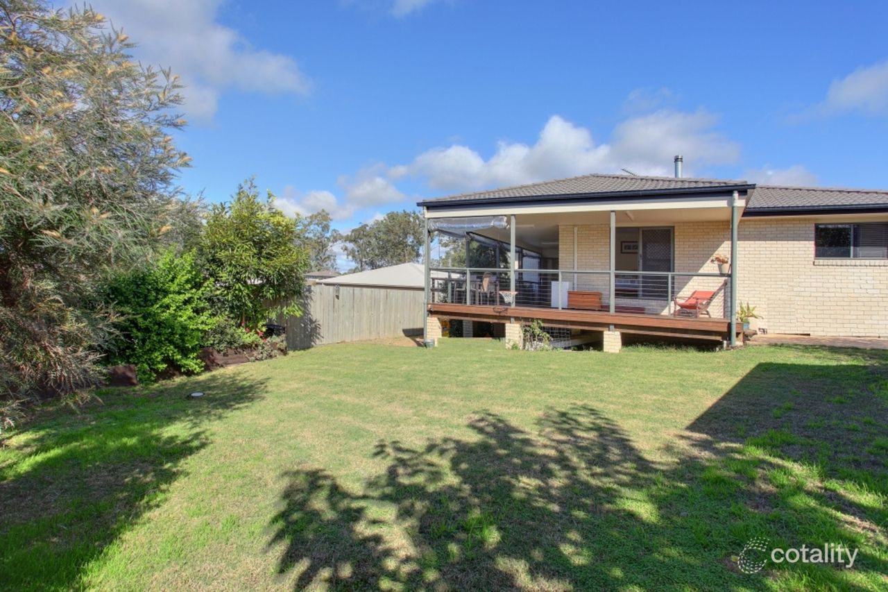 6 Suncrest Ct, Southside, QLD 4570