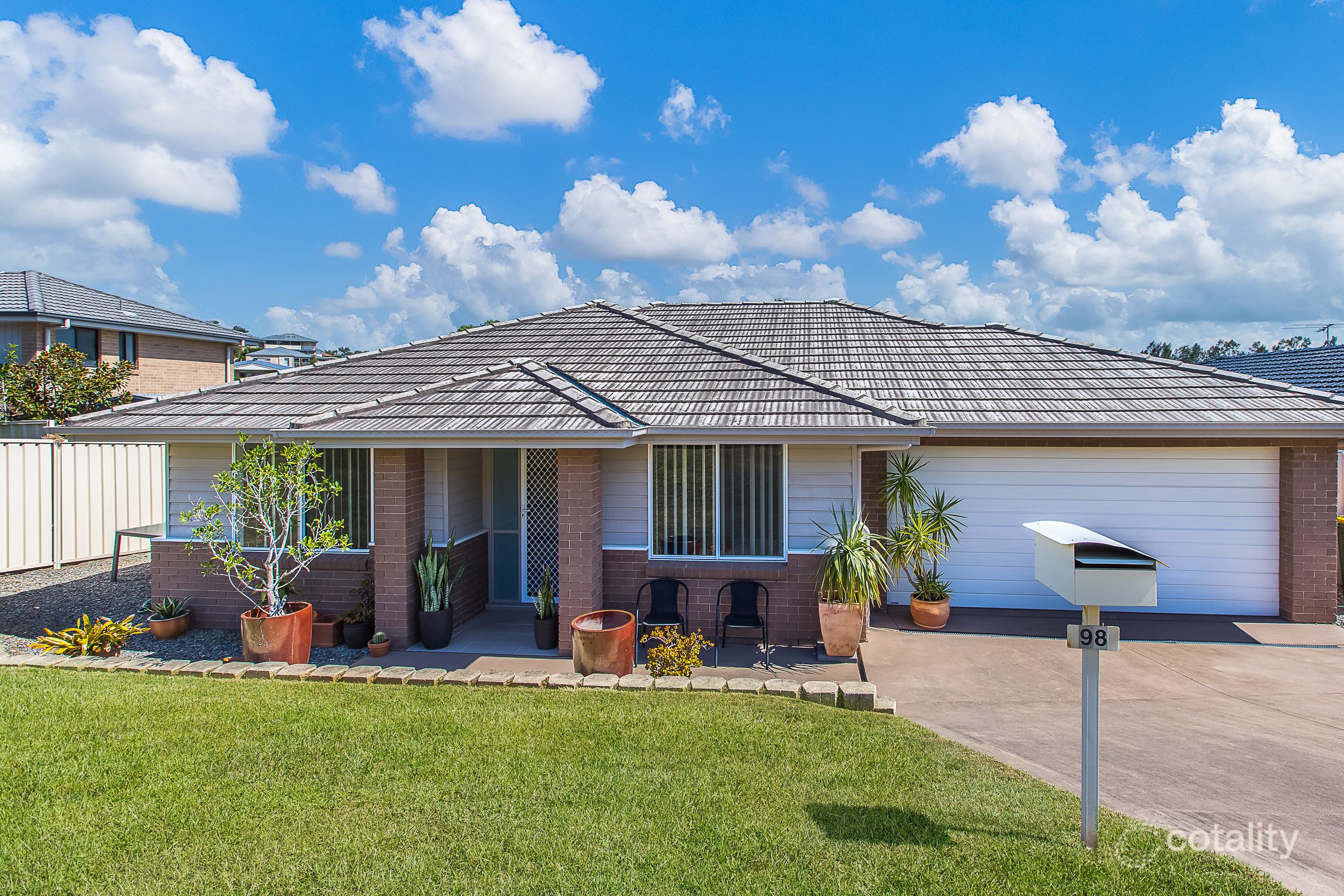 98 Dalyell Way, Raymond Terrace, NSW 2324