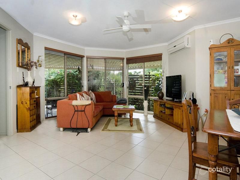 4 Sallwood Ct, Pinbarren, QLD 4568
