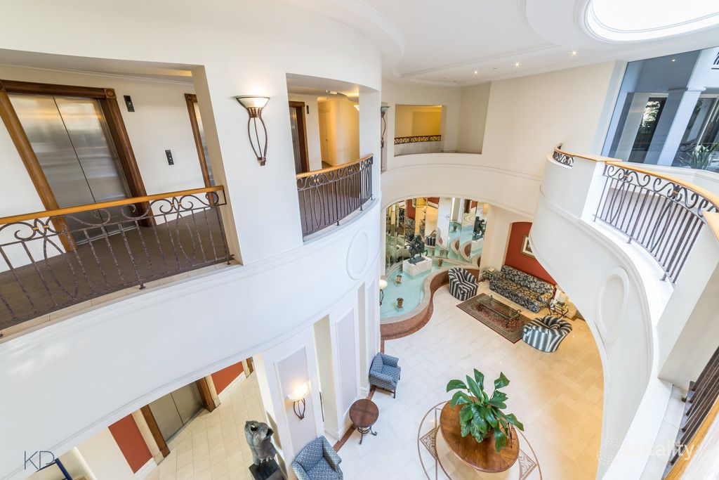 1807/24-26 Queensland Ave, Broadbeach, QLD 4218