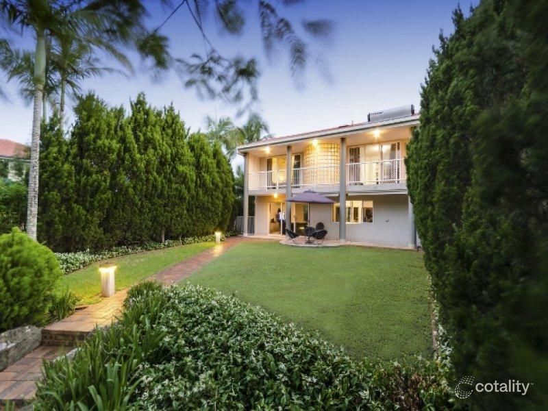 5 Cabana Bvd, Benowa, QLD 4217