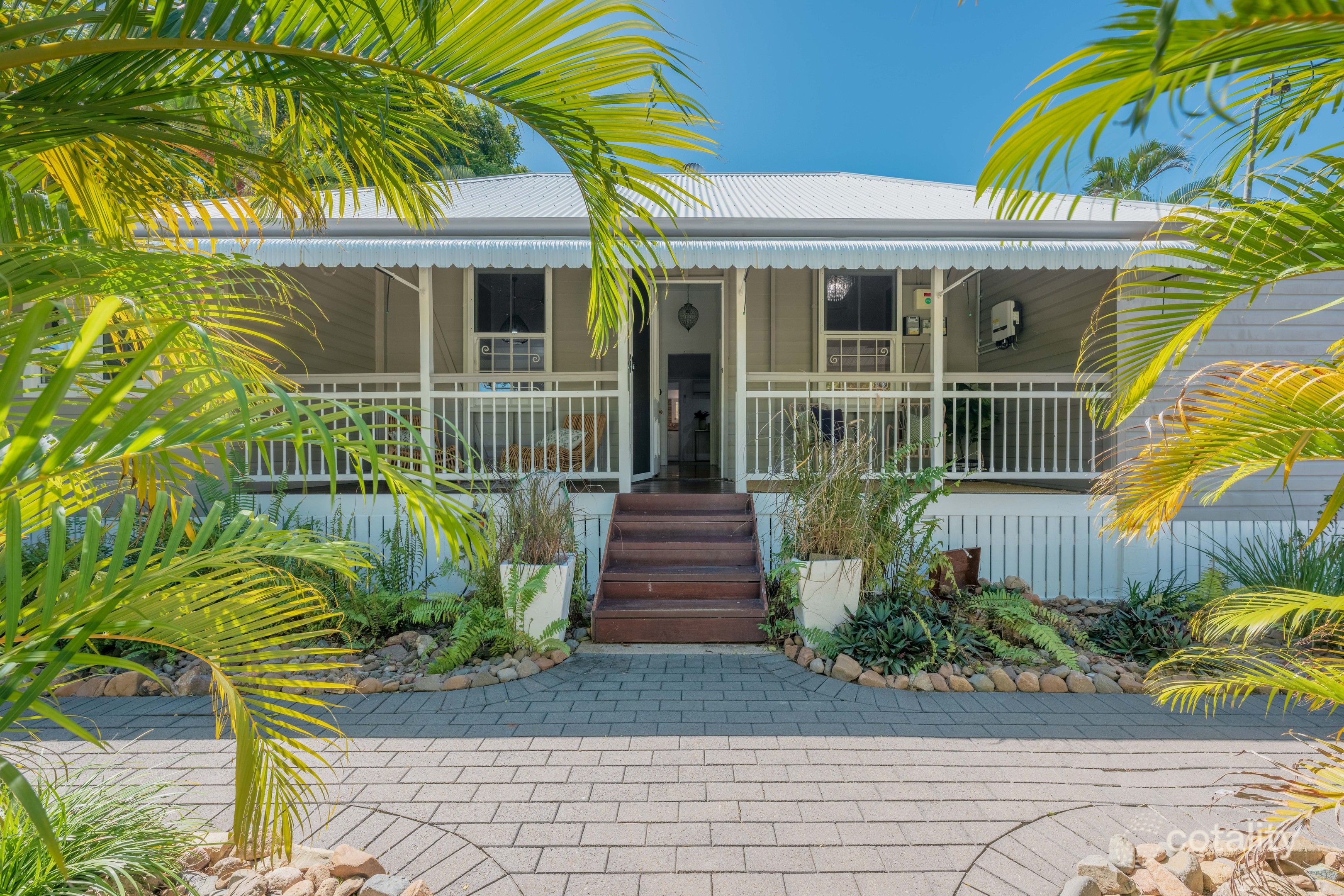 41 Ahearne St, Hermit Park, QLD 4812