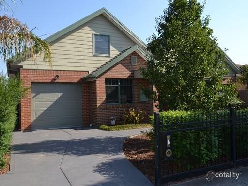 27a Watt Ave, Oak Park, VIC 3046