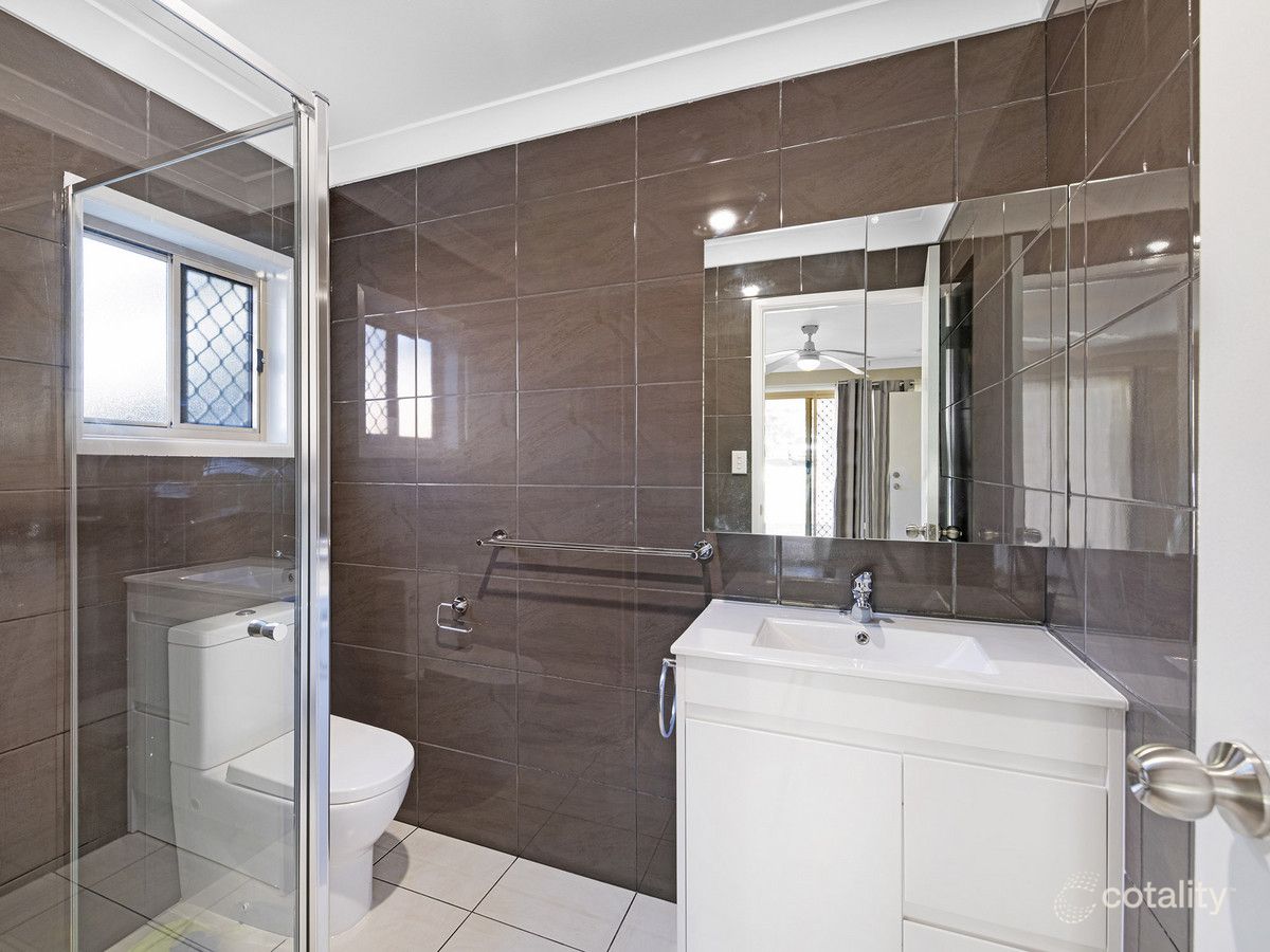 4 Peden Ct, Calamvale, QLD 4116