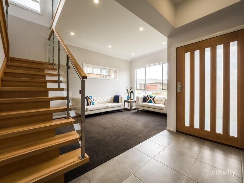 3 Pinehurst St, Colebee, NSW 2761