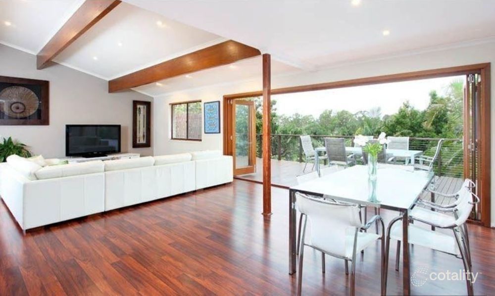 15 Morningview St, Chapel Hill, QLD 4069