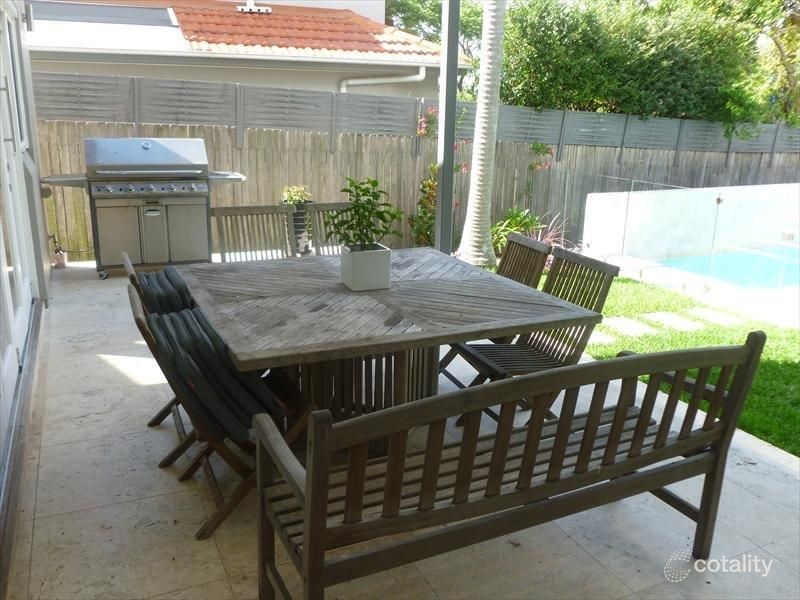 8 Rhodes Ave, Naremburn, NSW 2065