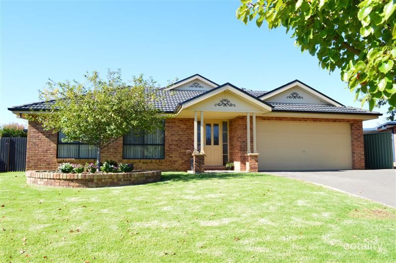 13 Lachlan Way, Dubbo, NSW 2830