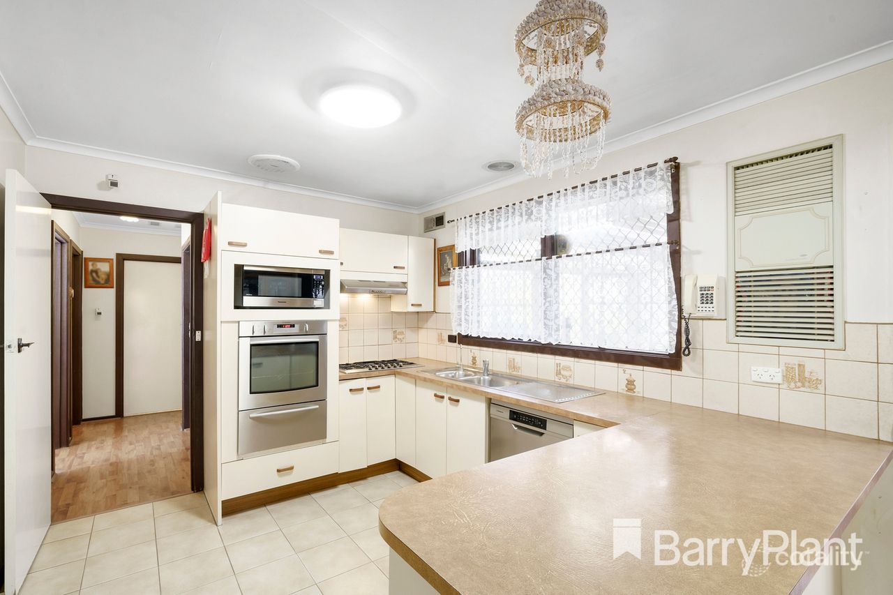 4 Verdant Ave, Ardeer, VIC 3022