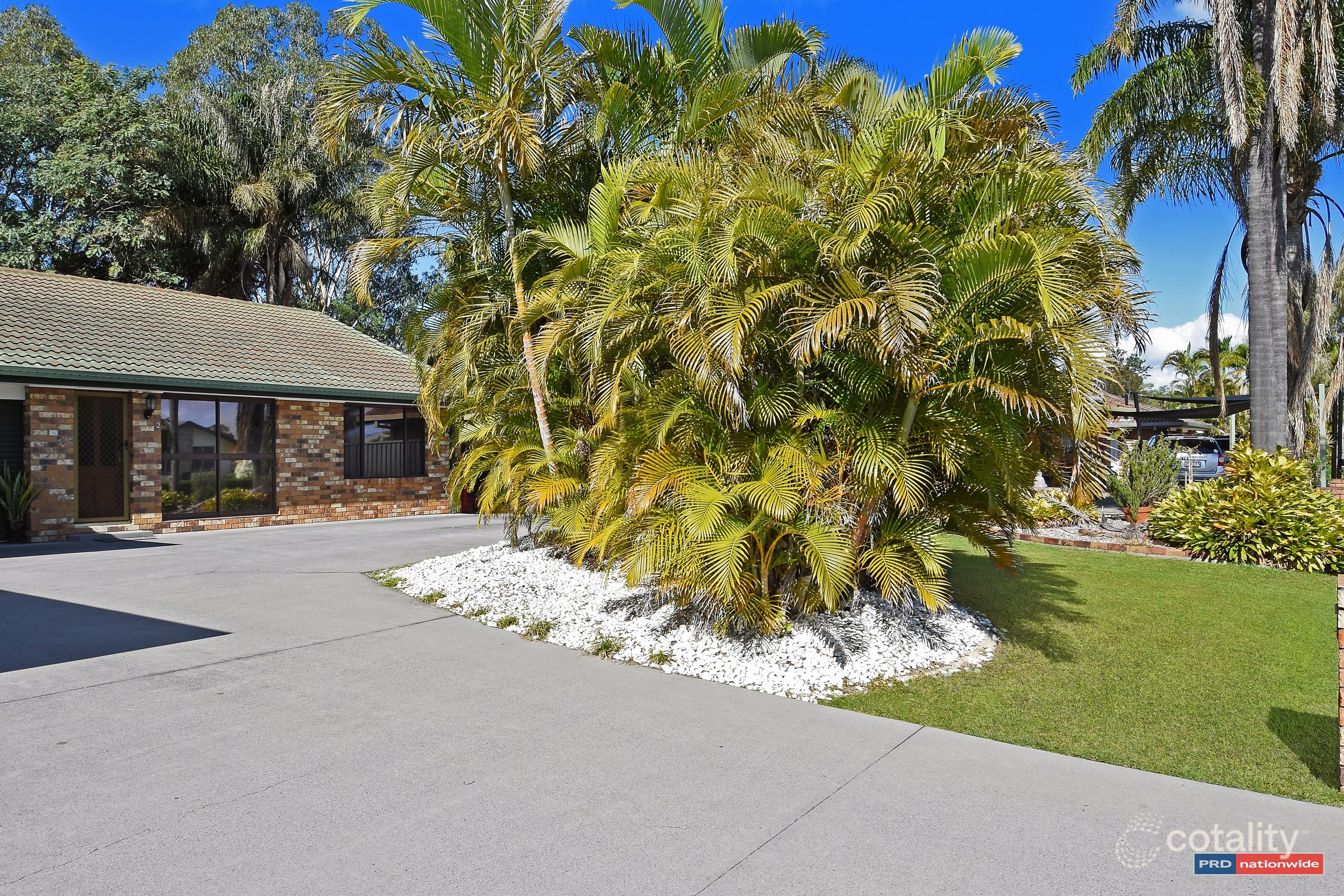 2/63 Treeview Dr, Burleigh Waters, QLD 4220