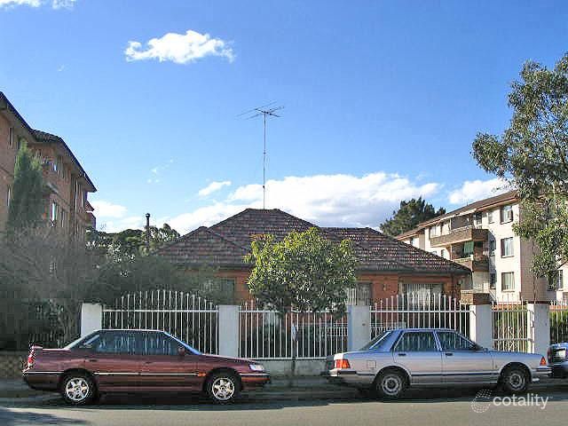 2/51 Hughes St, Cabramatta, NSW 2166