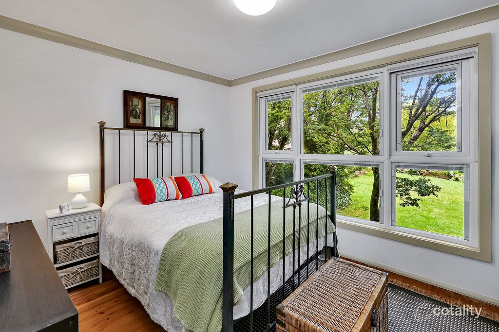 8 Jubilee Ave, Blackheath, NSW 2785