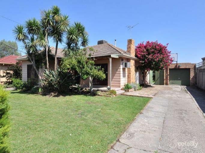 13 North Box Ct, Hadfield, VIC 3046