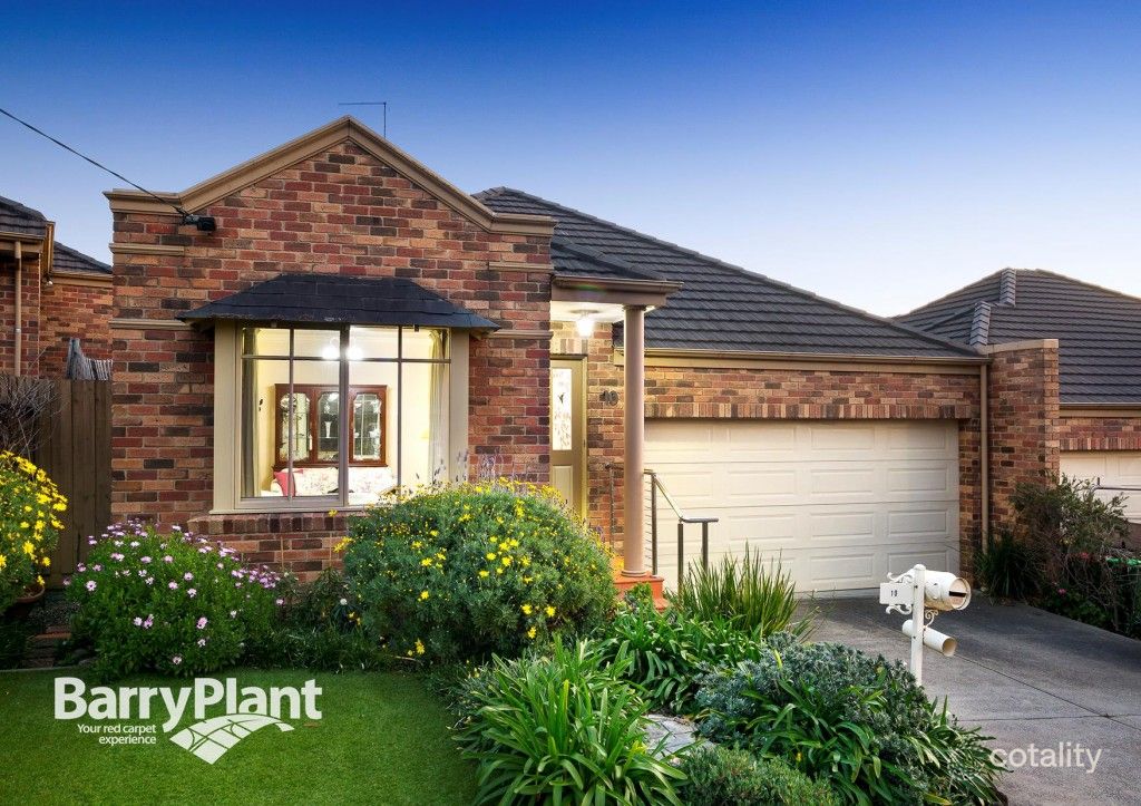 10 Bellevue Rd, Eltham, VIC 3095