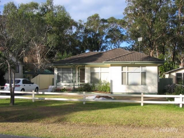 13 Marlborough Pl, Berkeley Vale, NSW 2261