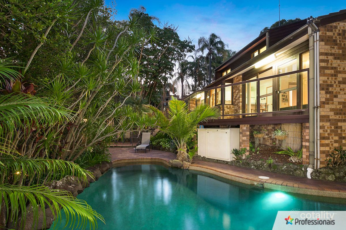 12 Clough Ave, Illawong, NSW 2234