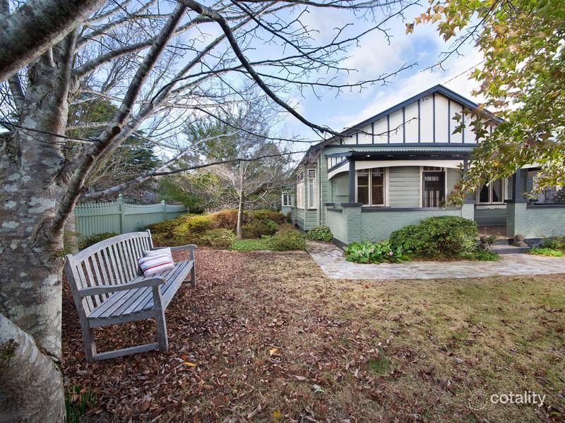 2 Bell St, Blackheath, NSW 2785