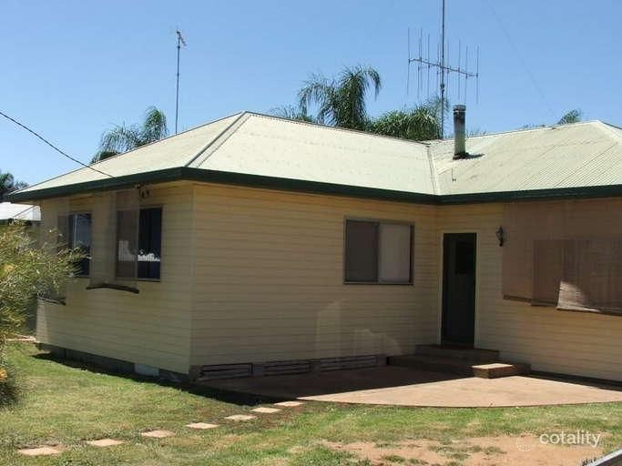 36 Hoskins St, Nyngan, NSW 2825