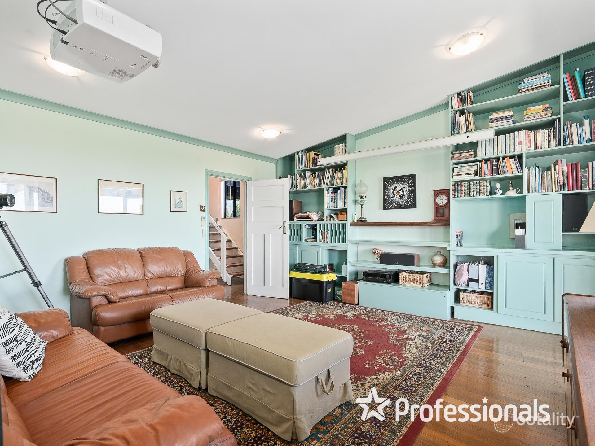 160 Kalamunda Rd, Gooseberry Hill, WA 6076