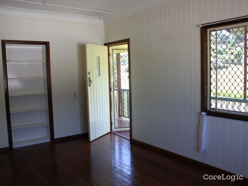 7 Wallis St, Kilcoy, QLD 4515