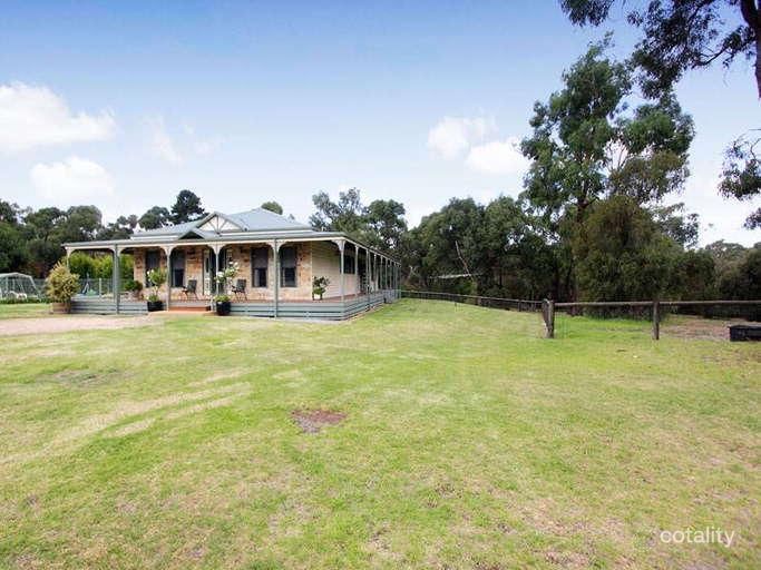 15 Fern St, Pearcedale, VIC 3912