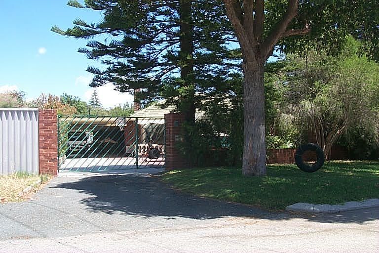 17 Chichester Way, Nollamara, WA 6061