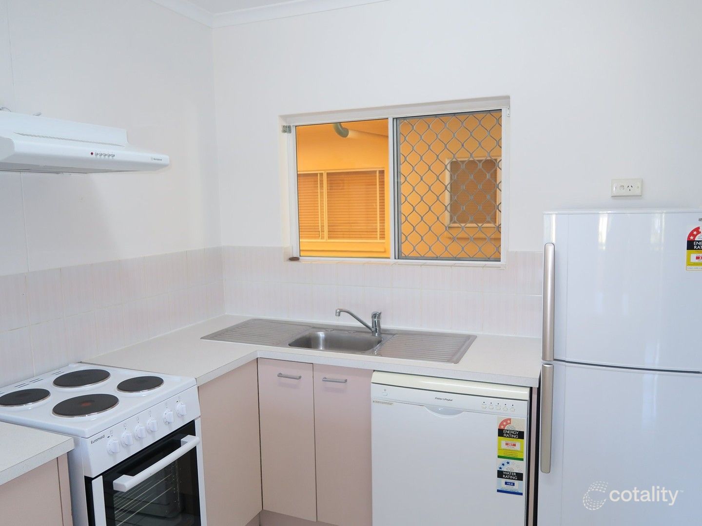 214/191-193 Mcleod St, Cairns North, QLD 4870