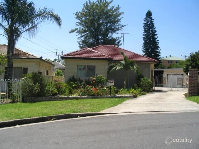 3 Slender Ave, Smithfield, NSW 2164