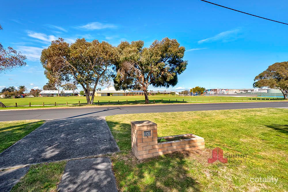 8 Skewes St, East Bunbury, WA 6230