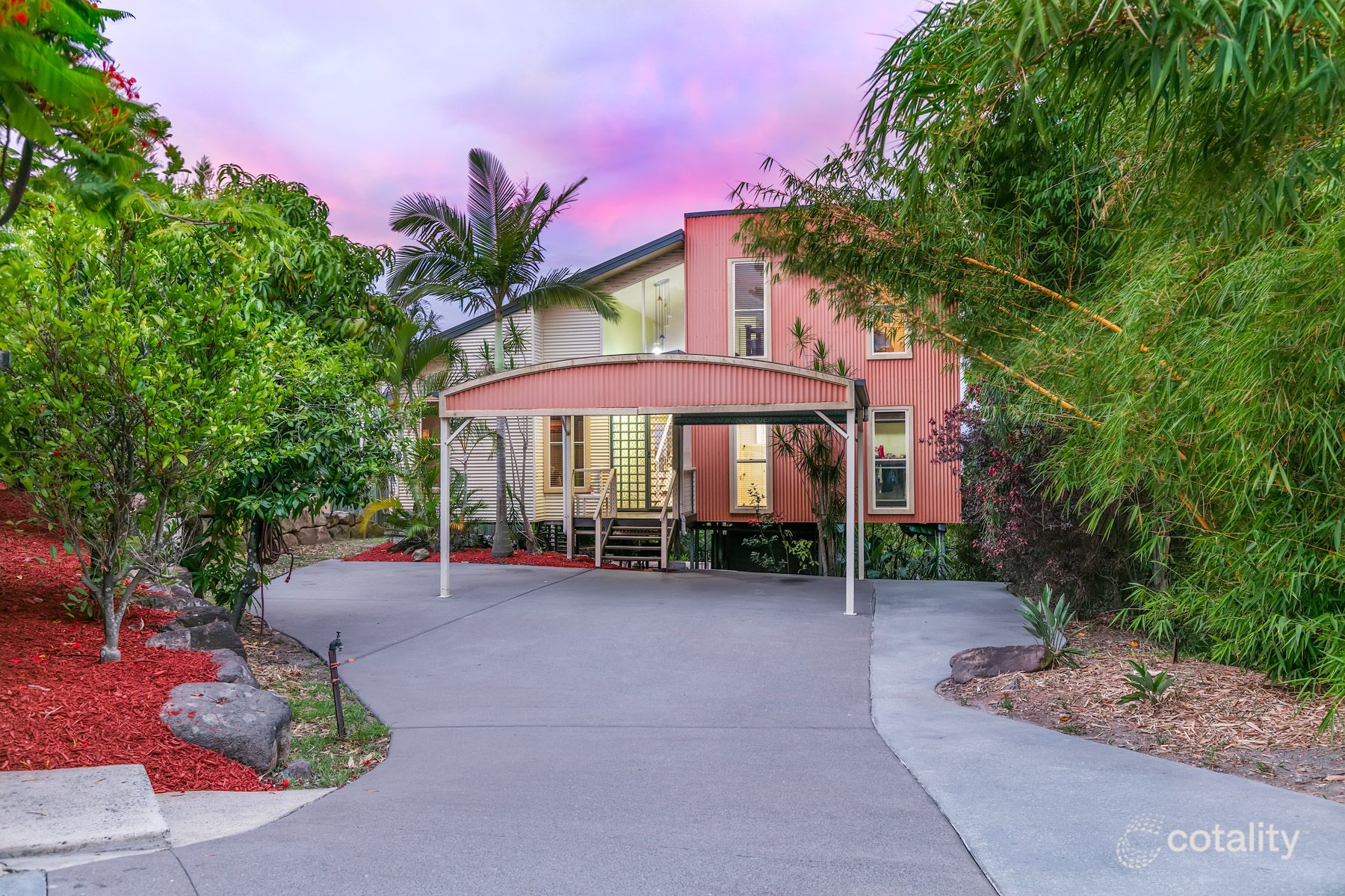 6-8 Hillside Cres, Edens Landing, QLD 4207