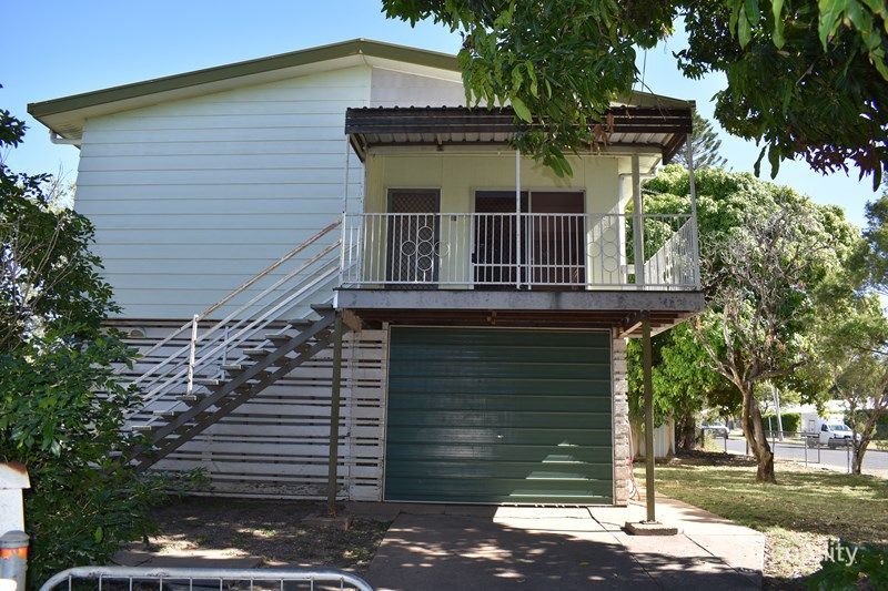 19 Garnet St, Emerald, QLD 4720