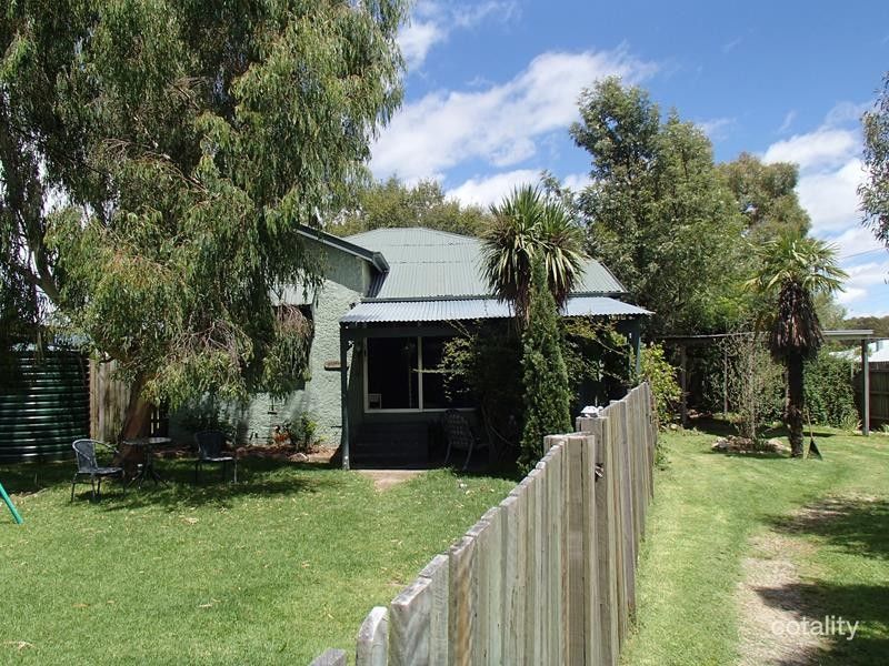 2 Symes St, Stanthorpe, QLD 4380