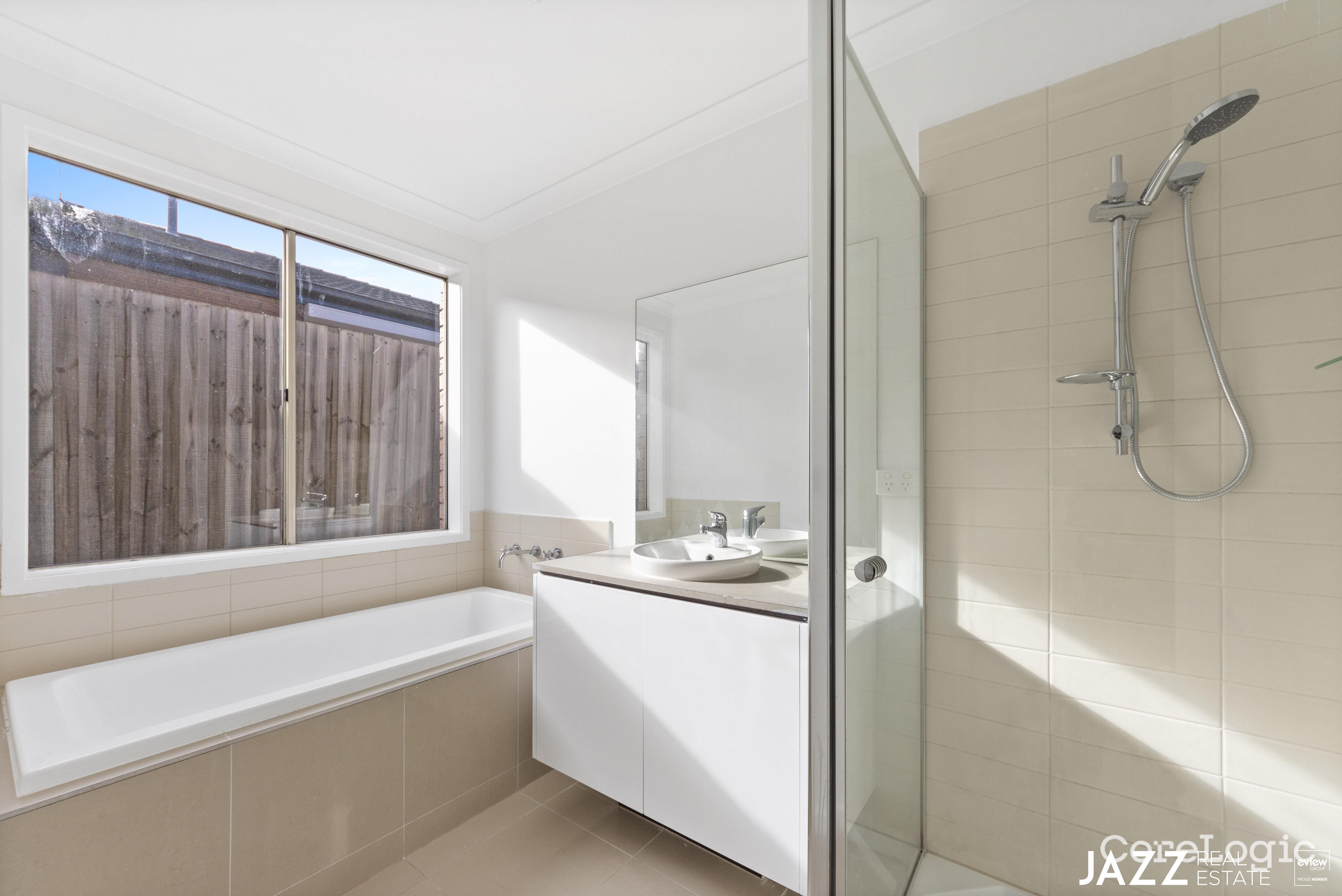 24 Barchester Ave, Truganina, VIC 3029