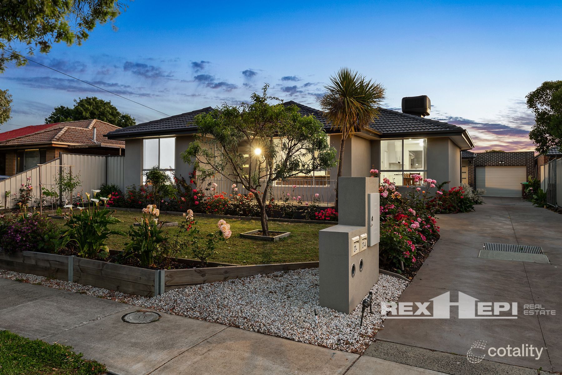 27 Edinborough St, Hallam, VIC 3803