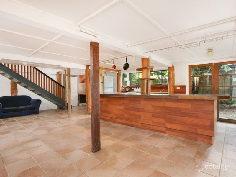 70 Marshall St, Machans Beach, QLD 4878