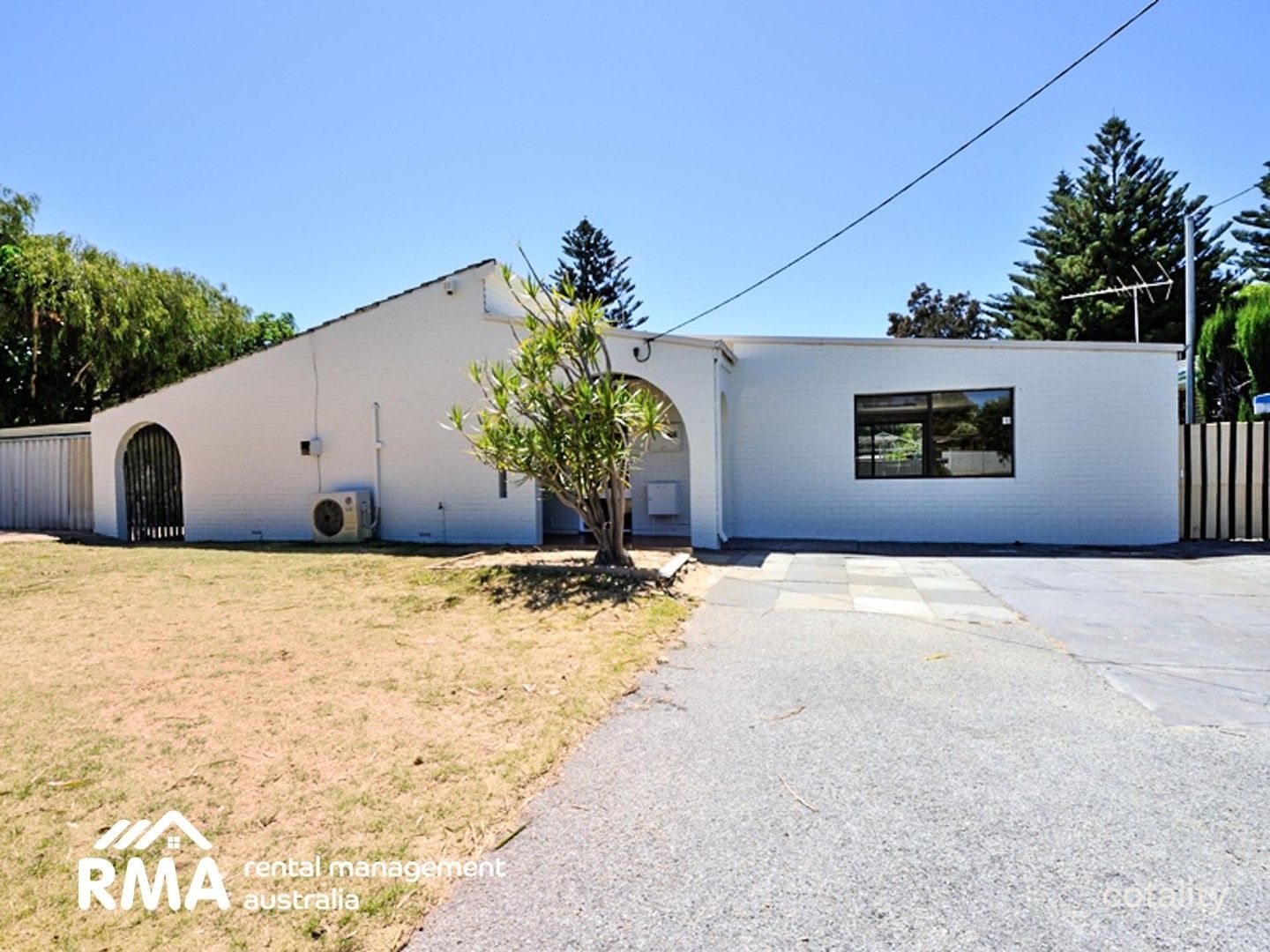 2 Hydra Cl, Rockingham, WA 6168