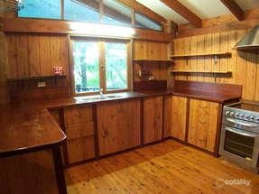 7 Thornton Ct, White Rock, QLD 4868