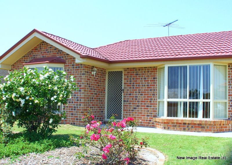 35 Brooke St, Crestmead, QLD 4132