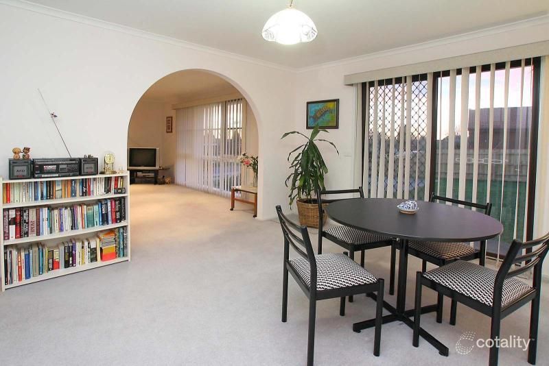 5 Lambourne Ave, Rowville, VIC 3178