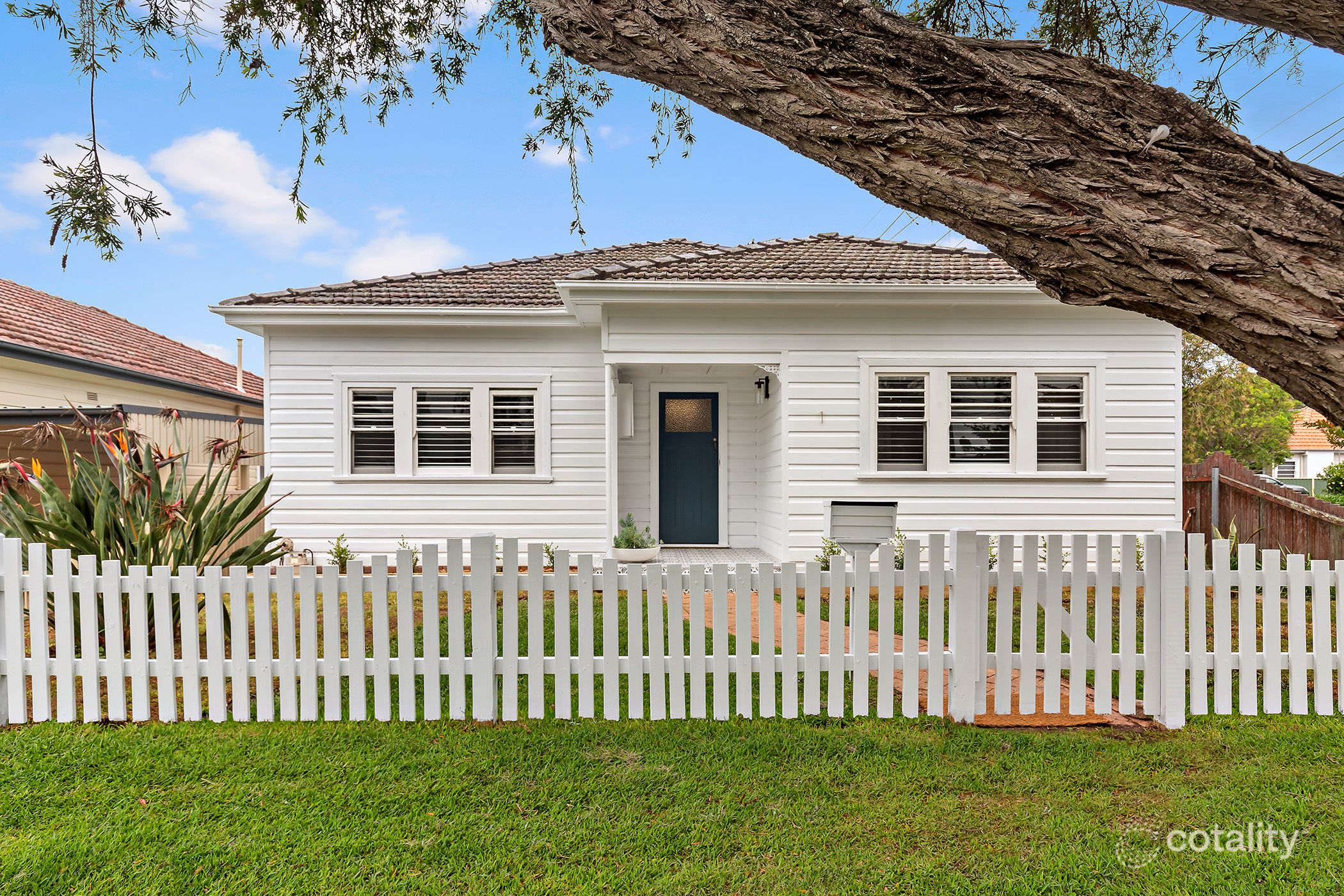1 Mowbray Cres, Adamstown, NSW 2289