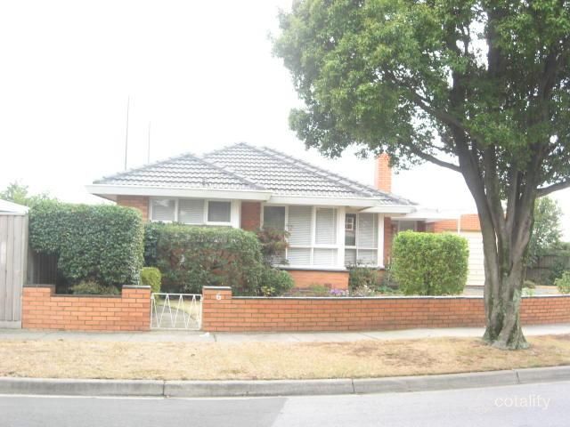 6 Bentley Ave, Dandenong North, VIC 3175